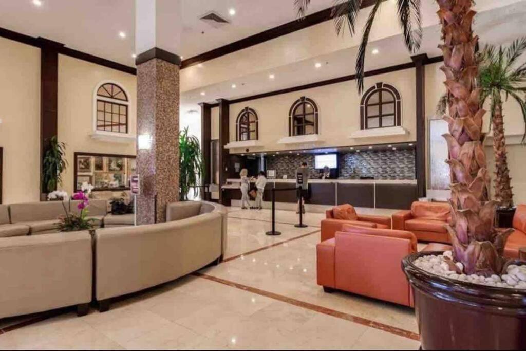 Alojamiento Con Balcon Hacia La Playa 115 ไมอามีบีช ภายนอก รูปภาพ
